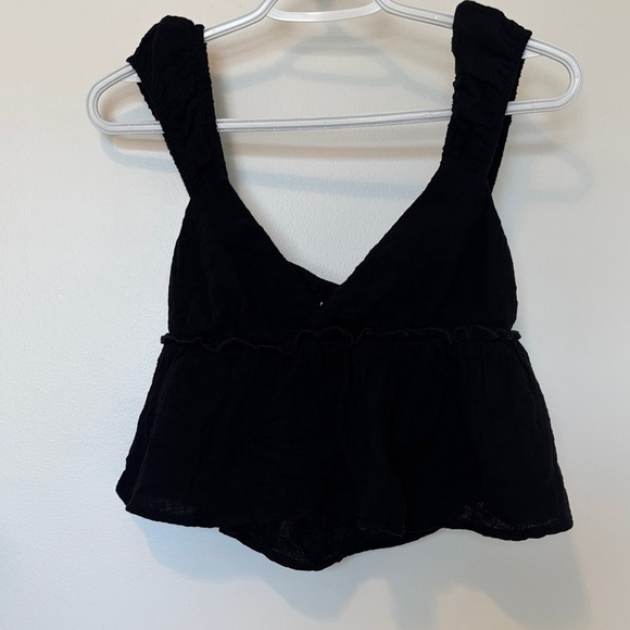 Princess Polly Tops - Princess Polly Elegant Black Sleeveless Crop Top